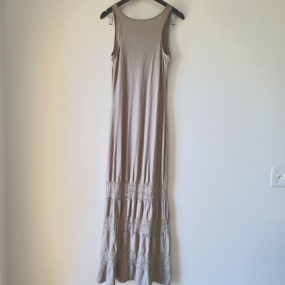 Apt. 9 Maxi Dress Taupe Sleeveless Floral Embroidered Bottom XS - Picture 2 of 3